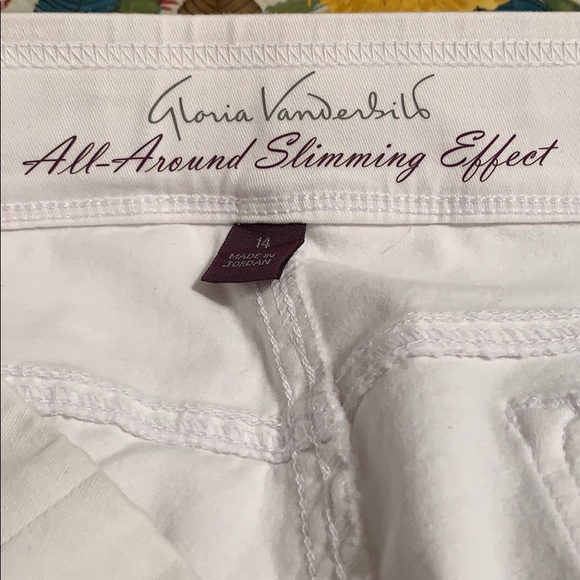 Ladies capris - Picture 7 of 7